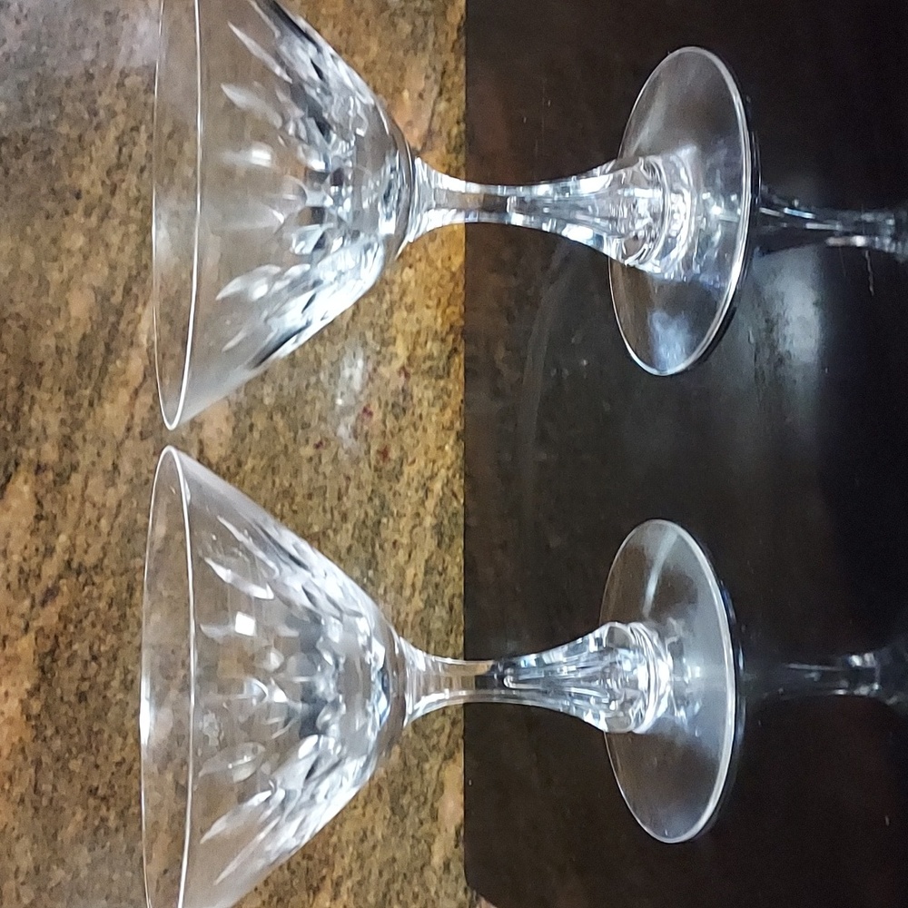 Tiffin-Franciscan clear handblown wine glasses set off 2.